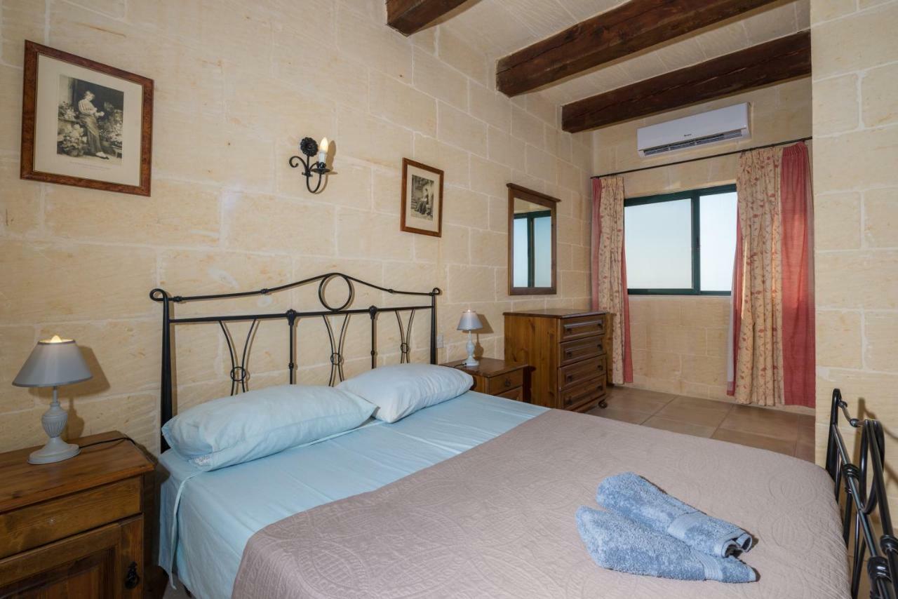Sunset - Holiday Farmhouse With Large Private Pool In Island Of Gozo ナダ エクステリア 写真