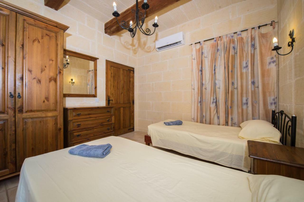 Sunset - Holiday Farmhouse With Large Private Pool In Island Of Gozo ナダ エクステリア 写真