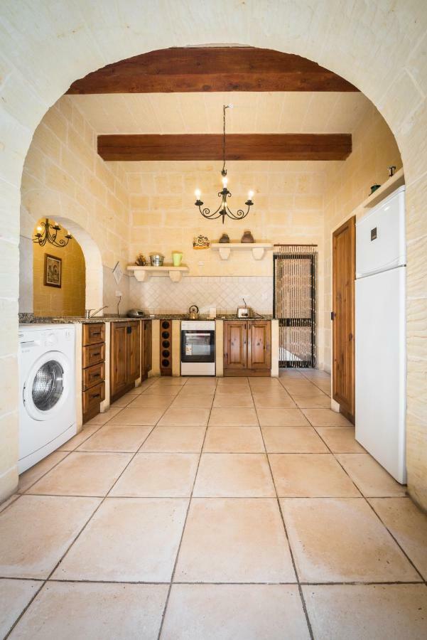 Sunset - Holiday Farmhouse With Large Private Pool In Island Of Gozo ナダ エクステリア 写真